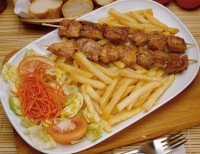 /album/fotogaleria-platos-combinados/pinchos-con-patatas-jpg/